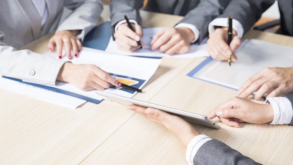 提高人们的居住环境和生活品质